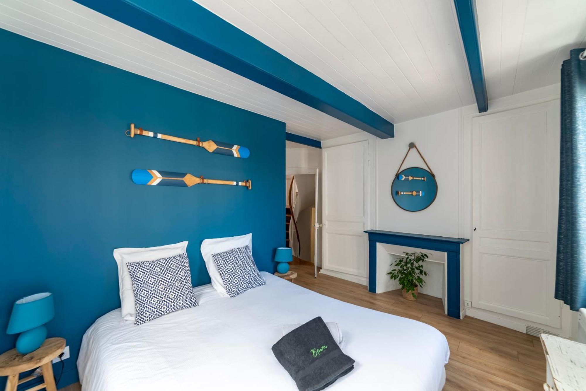 Grande maison de pecheur pour 9-12 refaite a neuf plein centre Trouville-sur-Mer Extérieur photo