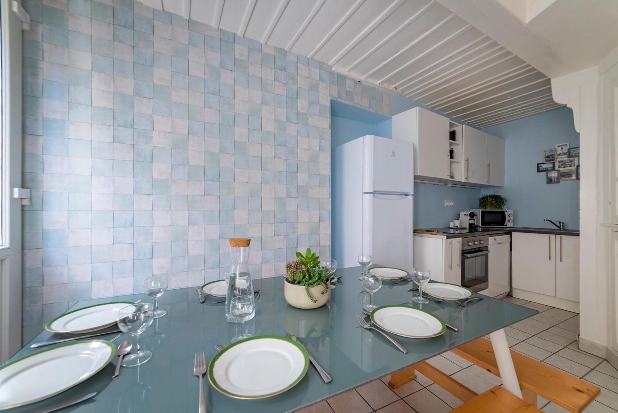 Grande maison de pecheur pour 9-12 refaite a neuf plein centre Trouville-sur-Mer Extérieur photo